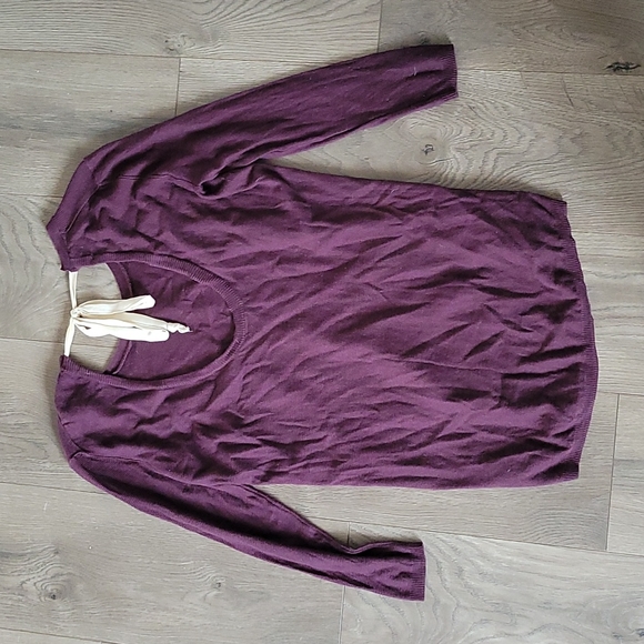 Aritzia Babaton sweater with back tie - Picture 2 of 3